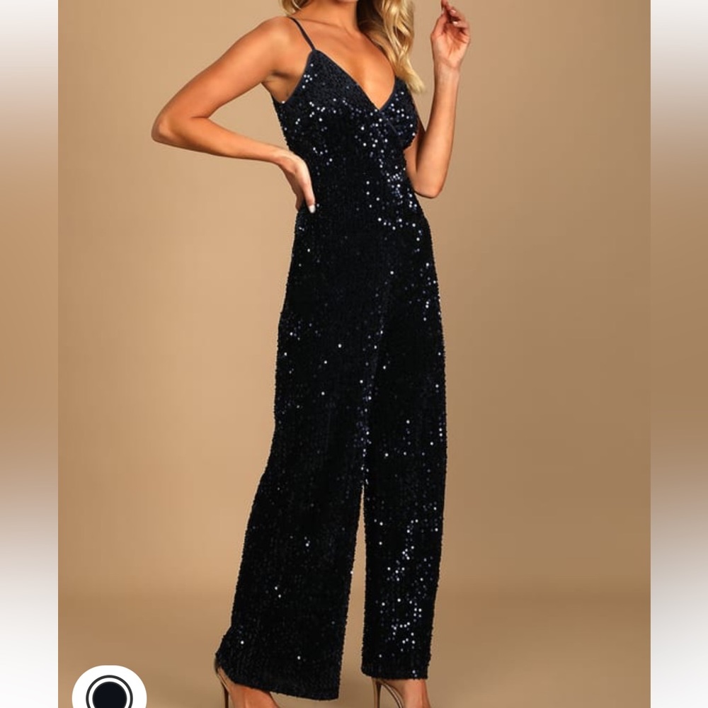 NWT Lulu’s Dazzling demeanor navy blue velvet sequin straight leg jumpsuit